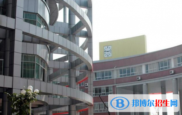 重慶2022年哪些學校有汽修學校