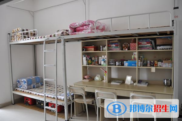 博愛(ài)職業(yè)中等專業(yè)學(xué)校2021年宿舍條件