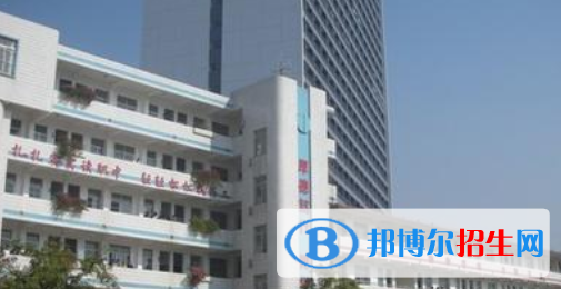 南寧2020年鐵路學(xué)校讀出來(lái)是什么文憑