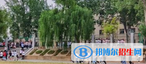 河南工業(yè)和信息化高級技工學(xué)校地址在哪里