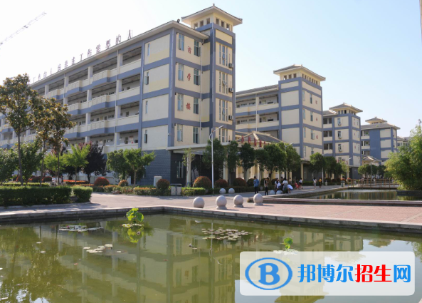 亳州中藥科技學(xué)校地址在哪里