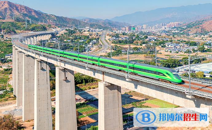 成都2020年讀什么鐵路學校比較好