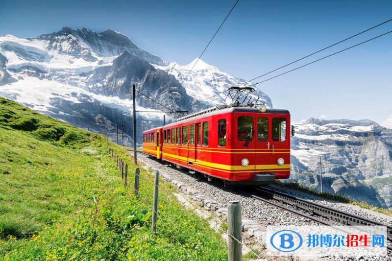 成都2020年鐵路學(xué)校學(xué)什么比較好