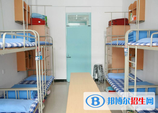 阜陽(yáng)現(xiàn)代職業(yè)教育學(xué)校2020年宿舍條件