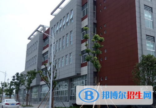 天長(zhǎng)工業(yè)學(xué)校2020年報(bào)名條件、招生要求、招生對(duì)象