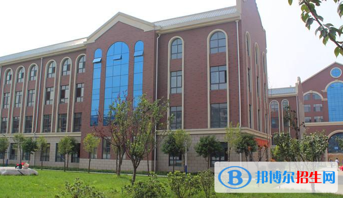 臨沂國際學(xué)校高中部2020年報(bào)名條件、招生要求、招生對象