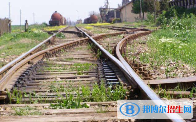 黃岡2020年中專鐵路學?？梢钥即髮? width=