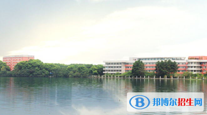 洪山高中國際部2020年報(bào)名條件、招生要求、招生對象