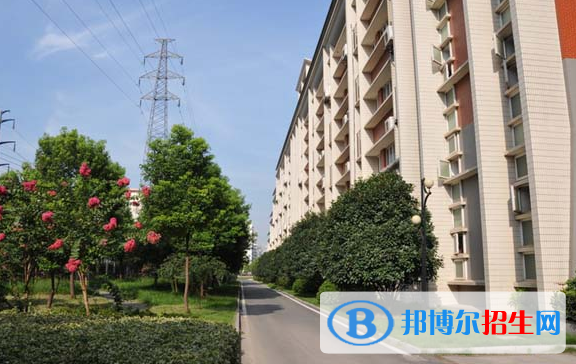 武漢第一中學(xué)國(guó)際部2020年報(bào)名條件、招生要求、招生對(duì)象