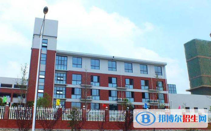 周南中學(xué)國(guó)際部2020年學(xué)費(fèi)、收費(fèi)多少