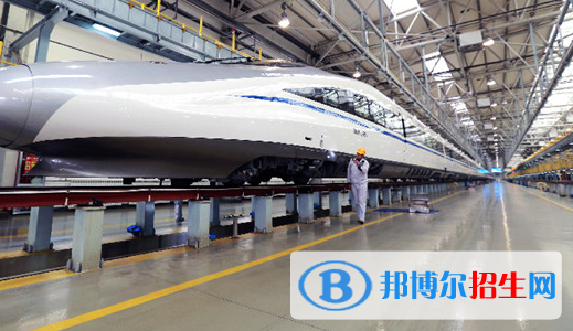 白銀2020年鐵路學(xué)校報(bào)名方式