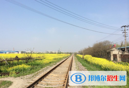 黃岡2020年初中生報什么鐵路學(xué)校好