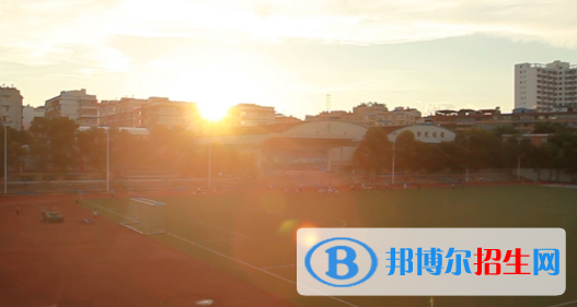 廣西工業(yè)職業(yè)技術(shù)學院2020年招生辦聯(lián)系電話