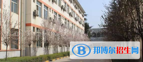 寶雞鐵路技師學(xué)院2020年招生辦聯(lián)系電話