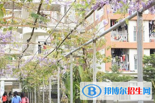 湛江市工商職業(yè)技術(shù)學校2020年宿舍條件