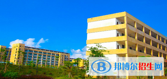 廣西國際商務(wù)職業(yè)技術(shù)學(xué)院2020年報(bào)名條件、招生要求、招生對象