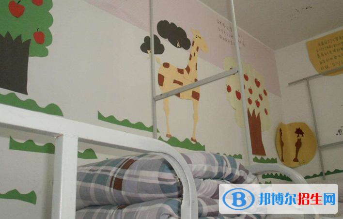 湖北幼兒師范高等專科學(xué)校ss