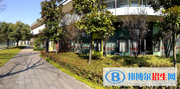 杭州伊頓劍橋國(guó)際中心2020年招生簡(jiǎn)章