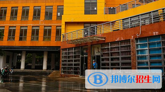 深圳科愛賽國際學(xué)校高中部2023年報(bào)名條件、招生要求、招生對象