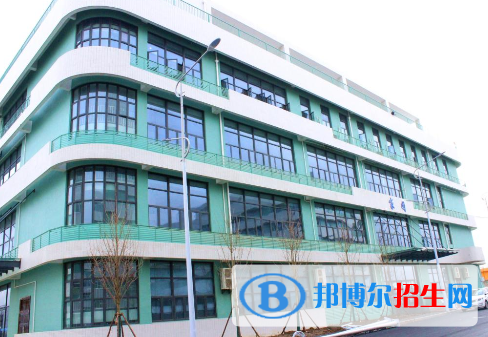 長江職業(yè)學院6
