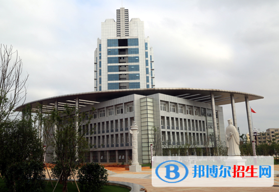 江西中醫(yī)藥高等專科學(xué)校怎么樣、好不好