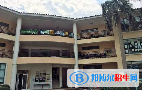 廣州譽德萊國際學校高中部2020年招生簡章