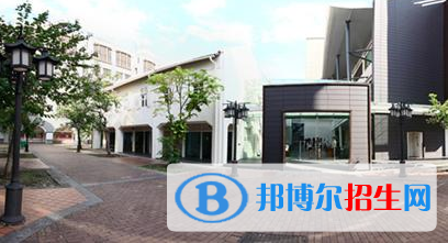 廣州萊佛士設(shè)計學(xué)院地址在哪里