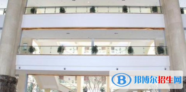 重慶巴川國際高級中學(xué)2020年招生辦聯(lián)系電話
