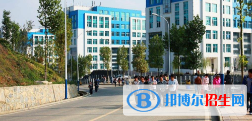 貴州職業(yè)技術(shù)學(xué)院五年制大專2020年報(bào)名條件、招生對(duì)象
