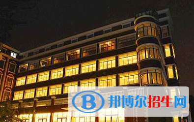 上海中學(xué)國(guó)際部2023年招生辦聯(lián)系電話