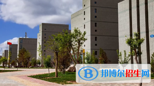 金昌市理工中等專業(yè)學(xué)校2020年招生辦聯(lián)系電話