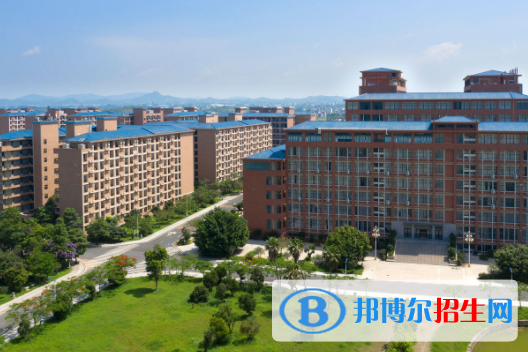 湛江2020年有哪些大專(zhuān)學(xué)校有汽修學(xué)校專(zhuān)業(yè)