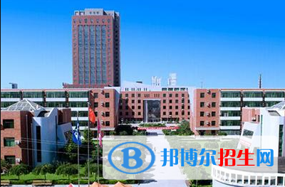 貝拉國際高中2020年學(xué)費、收費多少