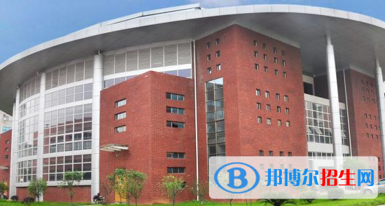 江西工業(yè)職業(yè)技術(shù)學(xué)院怎么樣、好不好