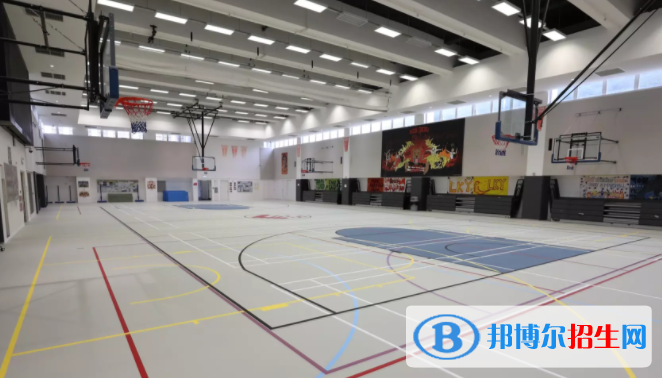 香港新加坡國際學(xué)校初中部2020年報名條件、招生要求、招生對象
