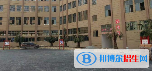 貴州航空工業(yè)技師學(xué)院樂(lè)灣校區(qū)怎么樣、好不好