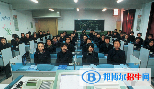 西安遠(yuǎn)東教育集團第二中學(xué)2020年招生辦聯(lián)系電話