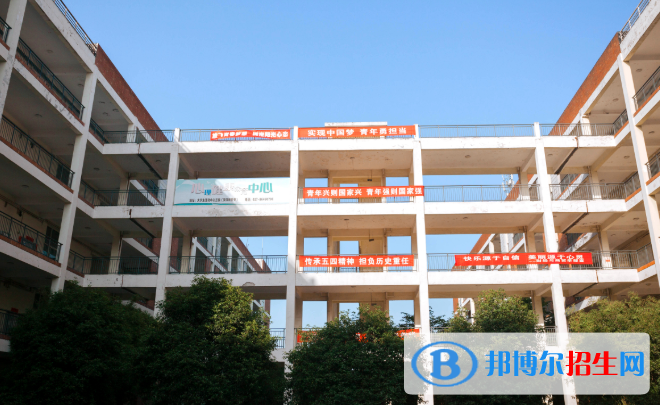 武漢外語外事職業(yè)學院