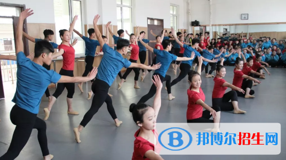蘭州慈愛(ài)實(shí)驗(yàn)藝術(shù)職業(yè)學(xué)校網(wǎng)站網(wǎng)址 
