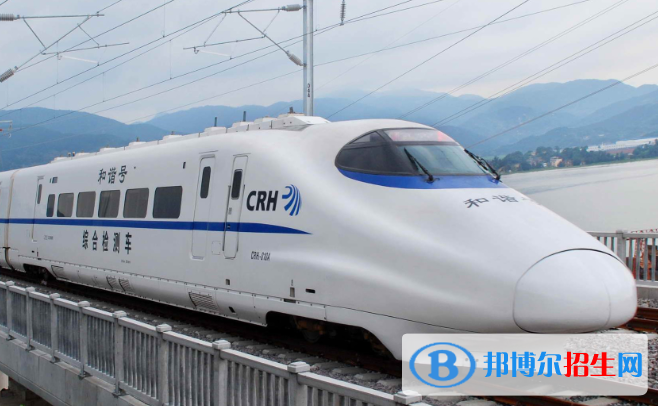 襄陽(yáng)2020年鐵路學(xué)校理論包括什么