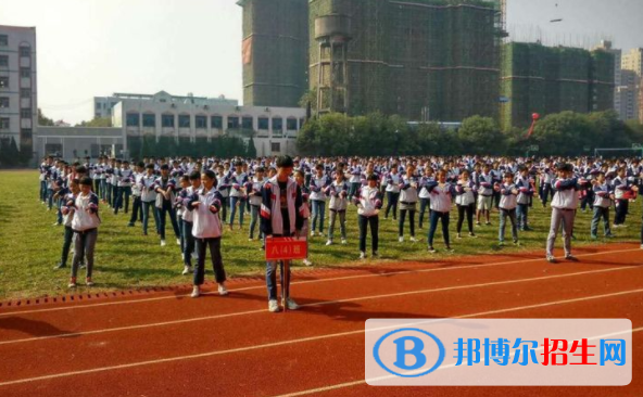 南昌現(xiàn)代外國(guó)語(yǔ)學(xué)校初中部2020年招生辦聯(lián)系電話