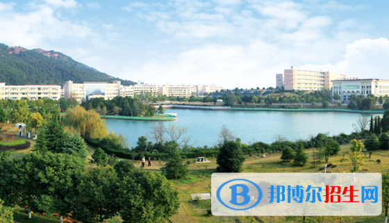 江西西山國(guó)際學(xué)校初中部2020年招生計(jì)劃