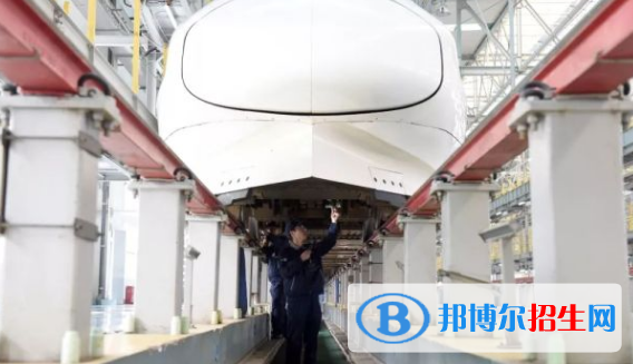 白銀2020年初中生可以學(xué)鐵路學(xué)校嗎