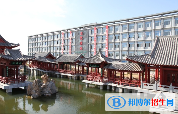 唐山英才國際學(xué)校初中部2020年報名條件、招生要求、招生對象