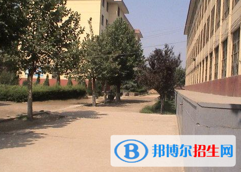  岐山縣蔡家坡高級中學(xué)2020年學(xué)費、收費多少