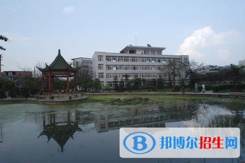 宜賓職業(yè)技術(shù)學(xué)院2020年報(bào)名條件、招生要求、招生對(duì)象