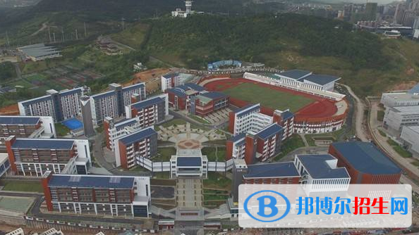 南寧三中國際學校2020年學費、收費多少
