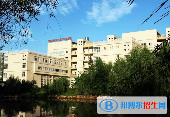 武漢交通職業(yè)學院4