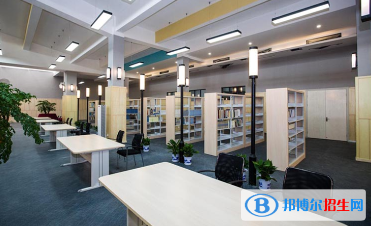 長沙中加學(xué)校2020年學(xué)費、收費多少