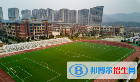 寧鄉(xiāng)碧桂園學(xué)校初中部2020年學(xué)費(fèi)、收費(fèi)多少